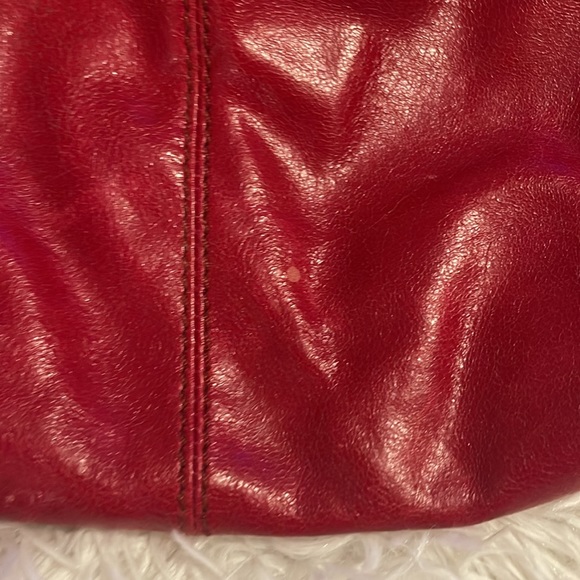 Beautiful red leather hobo bag- barely carried it - Picture 3 of 5